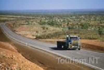 Unterwegs im Outback-NT Driving 5 Stuart.jpg